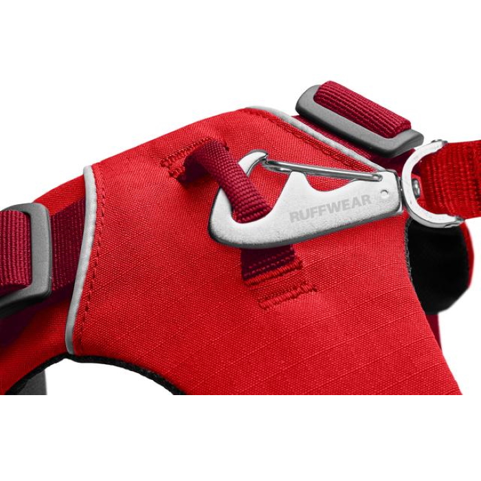 Ruffwear Front-Range-Harness-Red-Sumac-Chest-Attachment-Connection