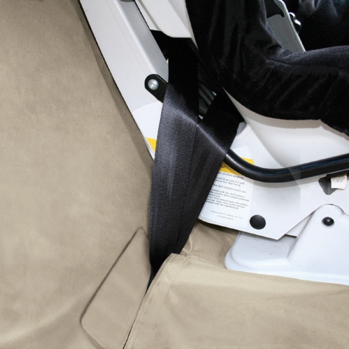 Kurgo Wander Hammock Car seat cover_seat belt access