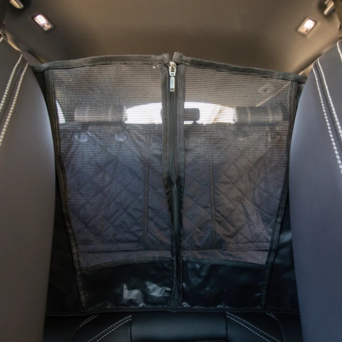 BLD Hammock Car Seat Cover_Central zip_mesh window