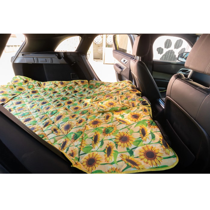 Big & Little Dogs SUV Boot Cover for Dogs Sunny Vibes