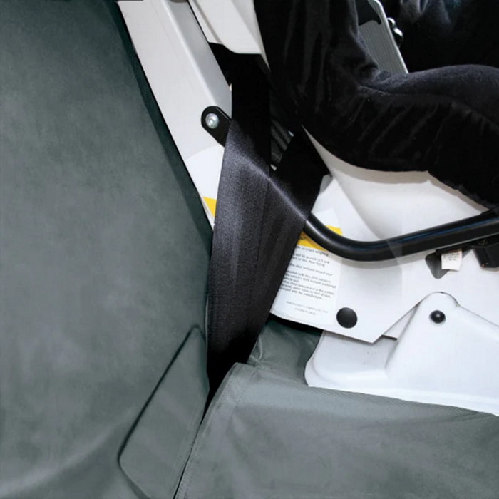 Kurgo Wander Hammock Car seat cover_seat belt access